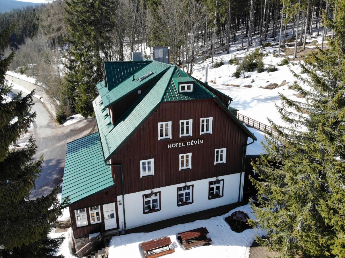 Hotel Devin Pec pod Snezkou Exterior photo